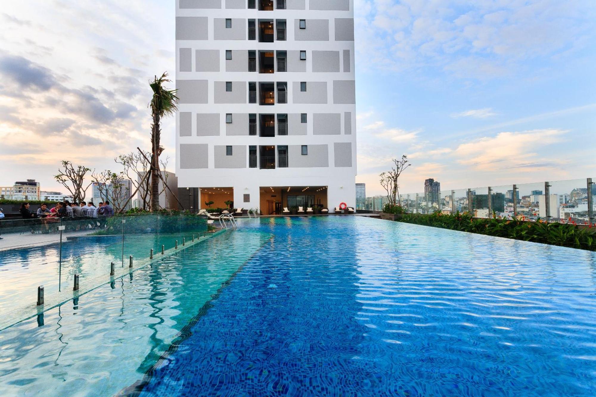 Lyn'S Home-River Gate- Pool- Gym-Pick Up Хошимин Экстерьер фото