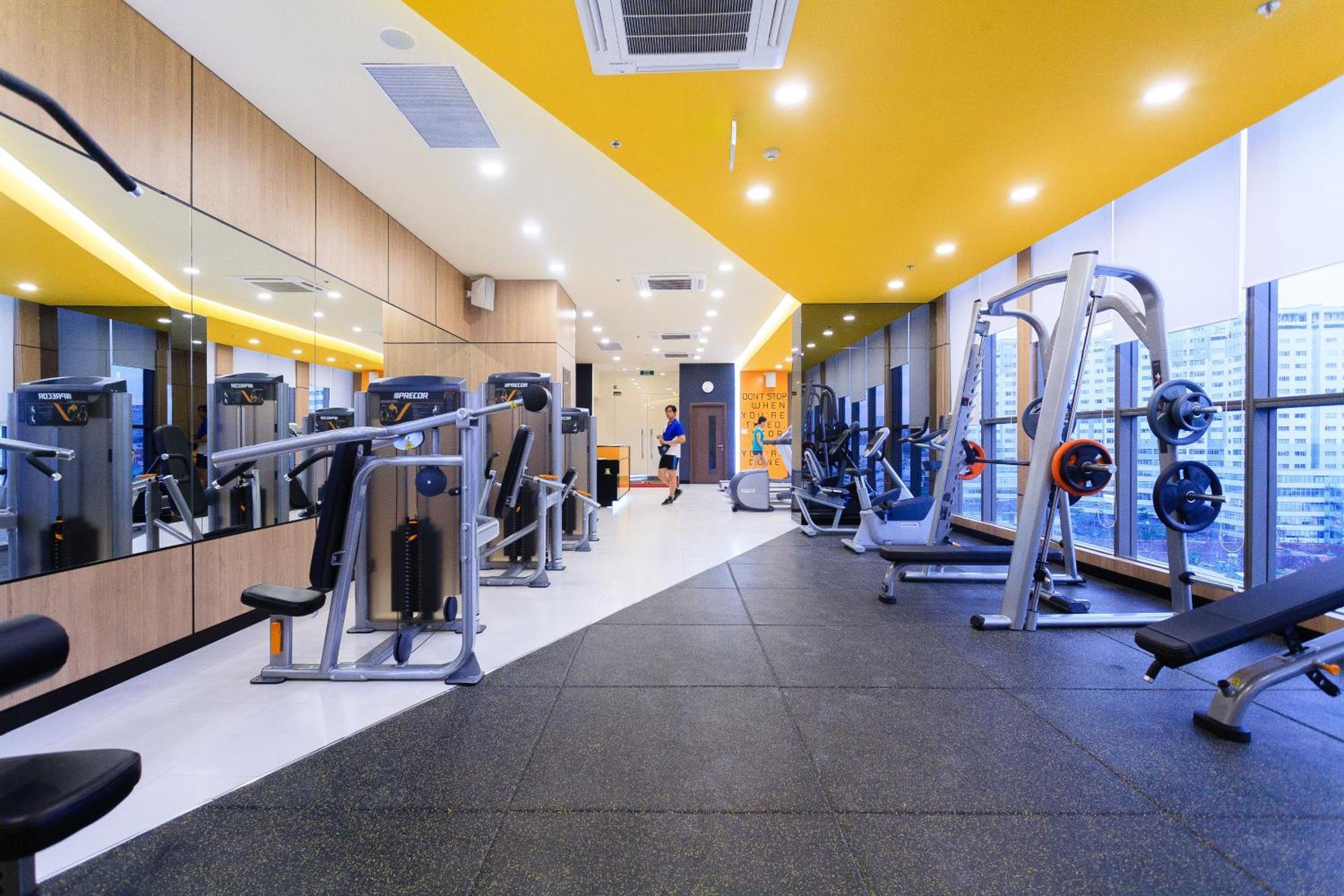 Lyn'S Home-River Gate- Pool- Gym-Pick Up Хошимин Экстерьер фото